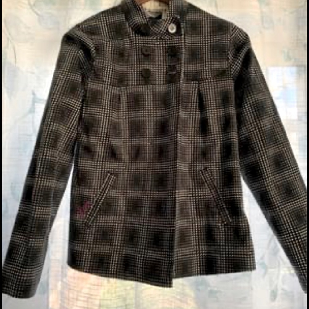 Volcom spring rain jacket